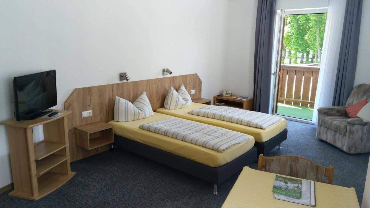 Pension Schneider, Bad Goegging Neustadt an der Donau Ngoại thất bức ảnh